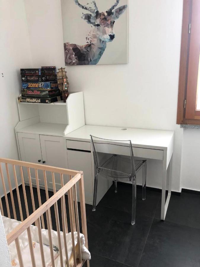 Casa Gaiani Villetta In Riva Al Lago Vista Mozzafiato Варано-Борги Экстерьер фото